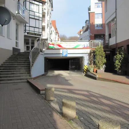 Apartmán Portowy Z Garazem, Ul Towarowa *