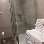 Portowy Z Garazem, Ul Towarowa * Kołobrzeg