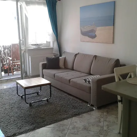 Portowy Z Garazem, Ul Towarowa Kolobrzeg