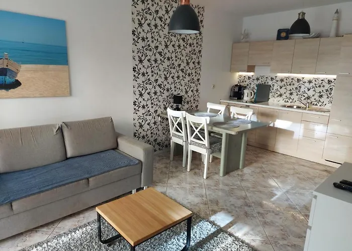 Appartement Portowy Z Garazem, Ul Towarowa *