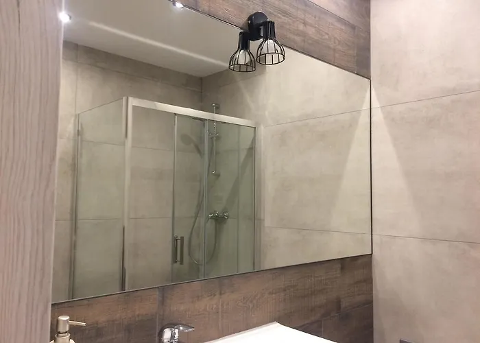 Appartement Portowy Z Garazem, Ul Towarowa *